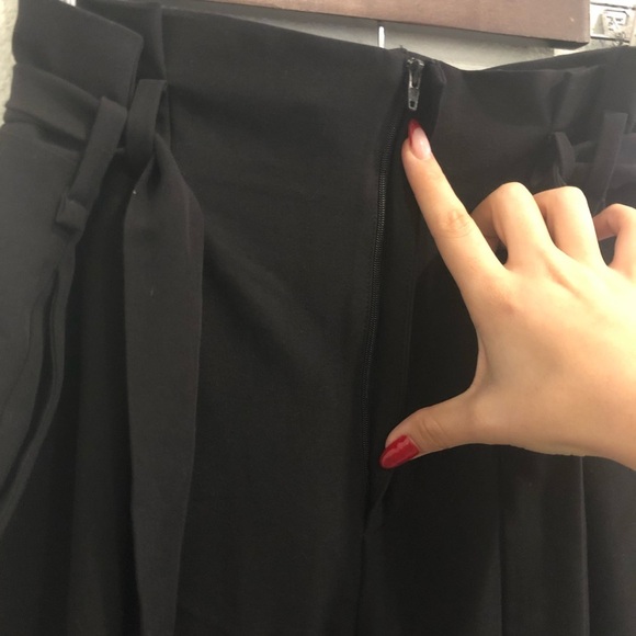 Belle Sky Belted Paper Bag Trousers - Picture 8 of 11